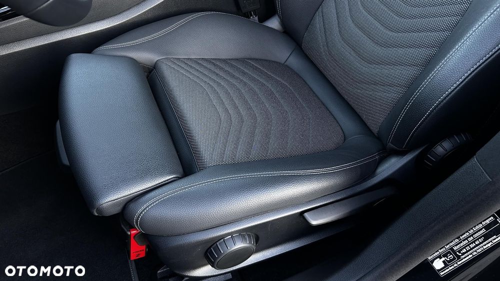 Mercedes-Benz CLA - 13