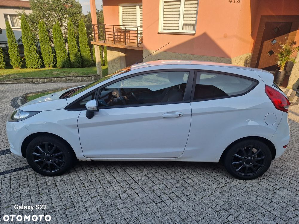 Ford Fiesta 1.25 Ambiente EU5 - 4