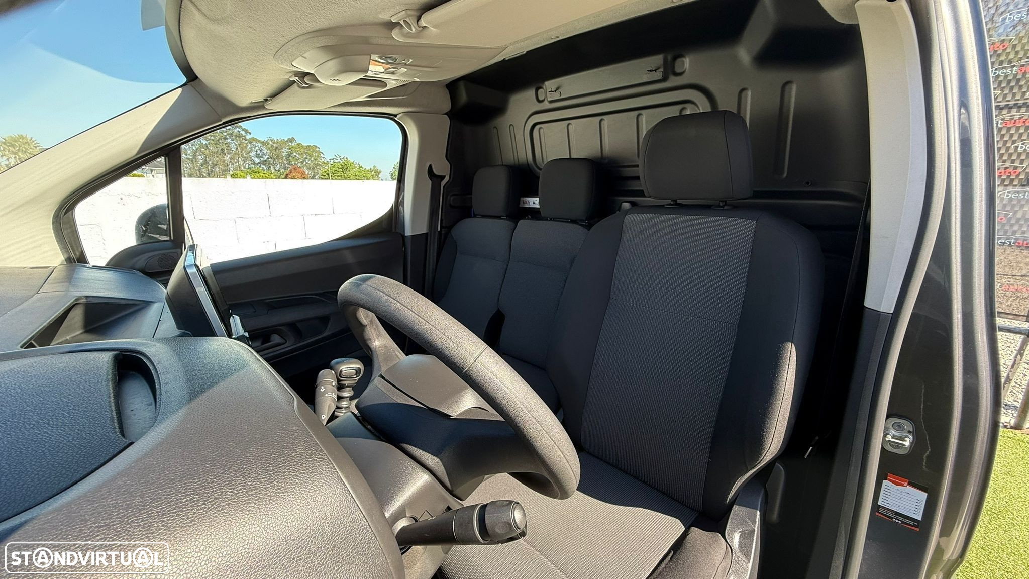 Citroën Berlingo 1.5 BlueHDi M Shine Pack - 16