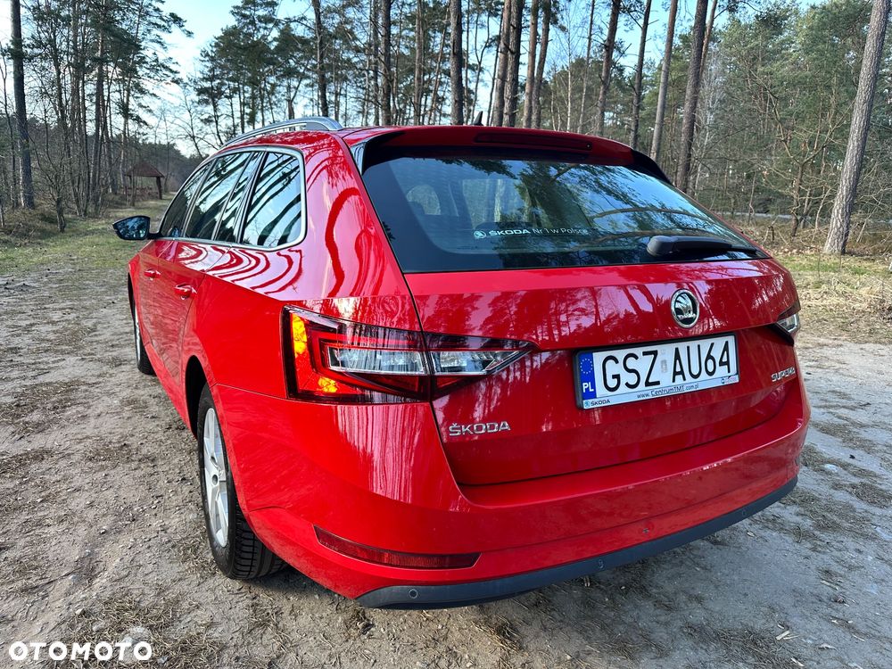 Skoda Superb 2.0 TDI Ambition - 12