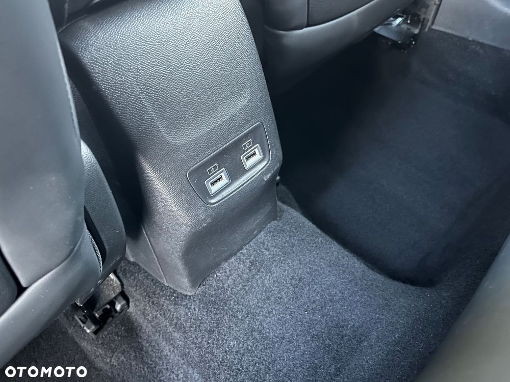 Peugeot 208 PureTech 130 EAT8 GT - 20