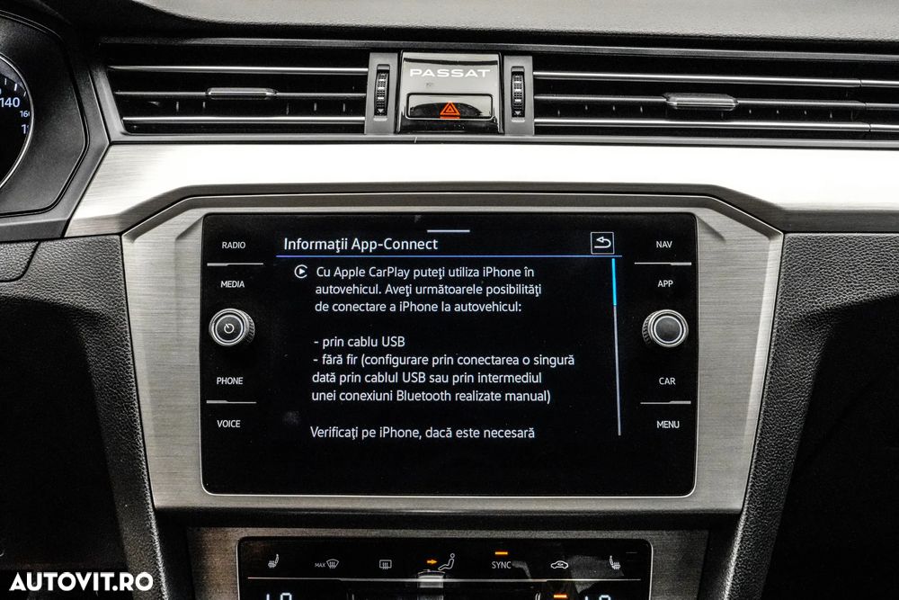 Volkswagen Passat 2.0 TDI DSG Comfortline - 22
