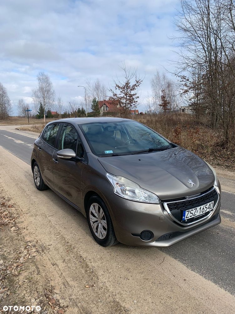 Peugeot 208 1.2 VTi Active - 4