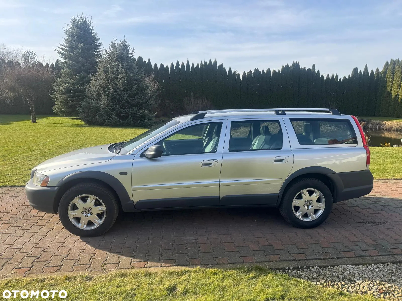 Volvo XC 70 2.5T AWD Summum - 2