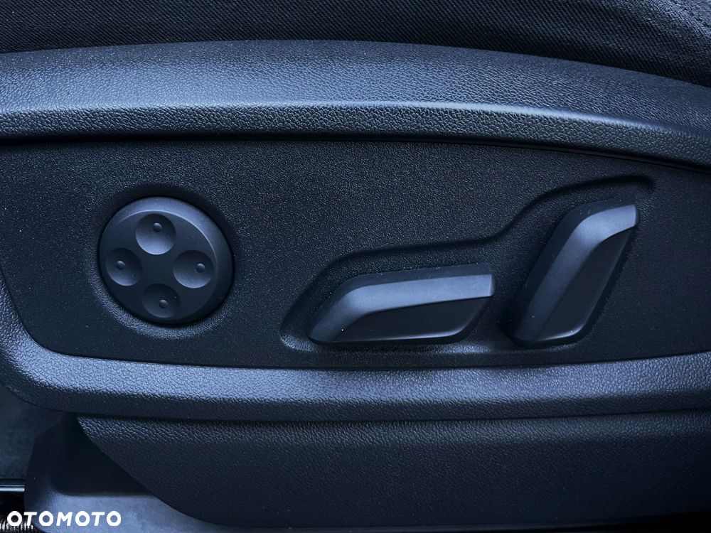 Audi Q5 40 TDI Quattro S tronic sport - 35