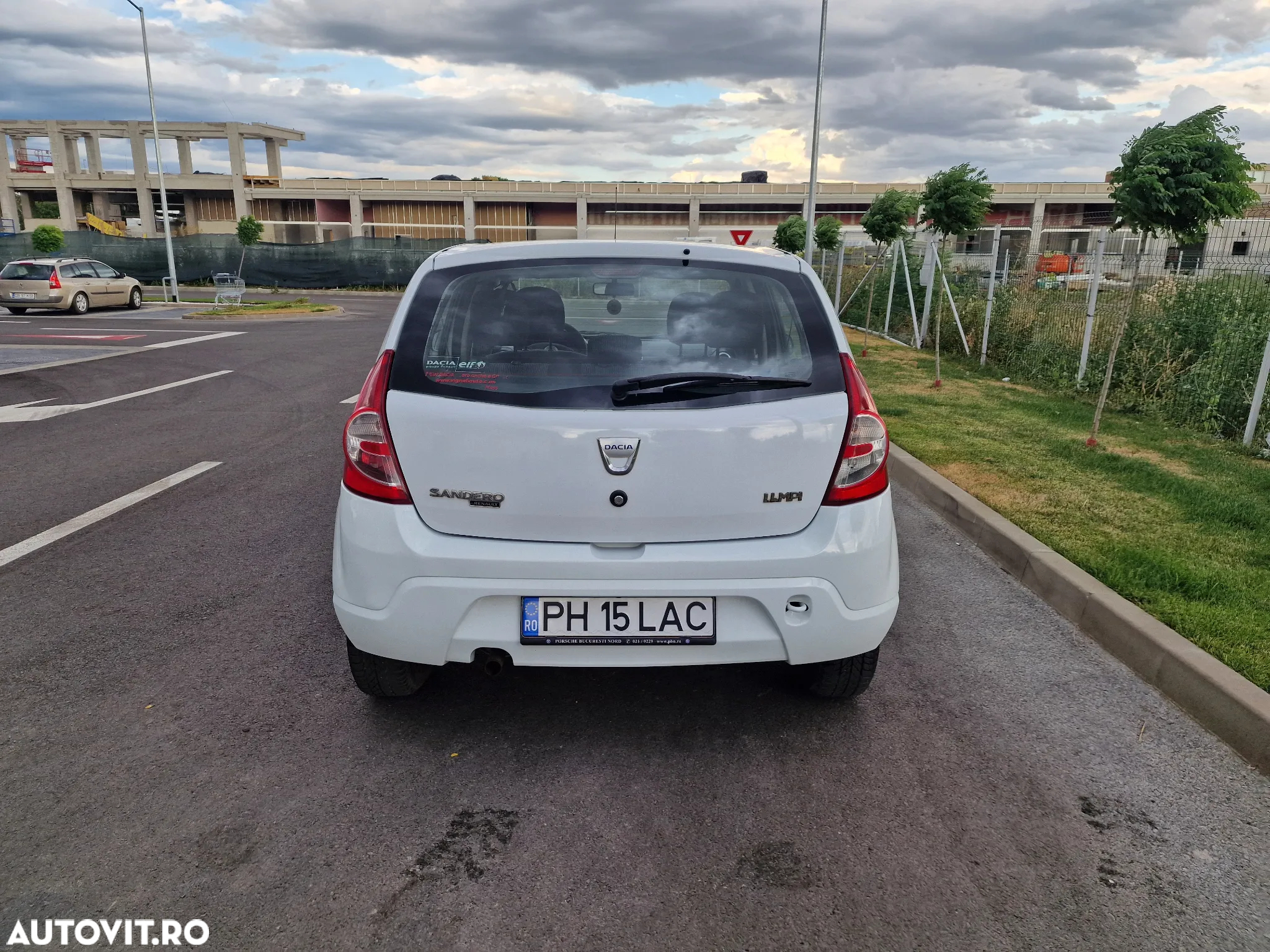 Dacia Sandero 1.4 MPI Laureate - 13