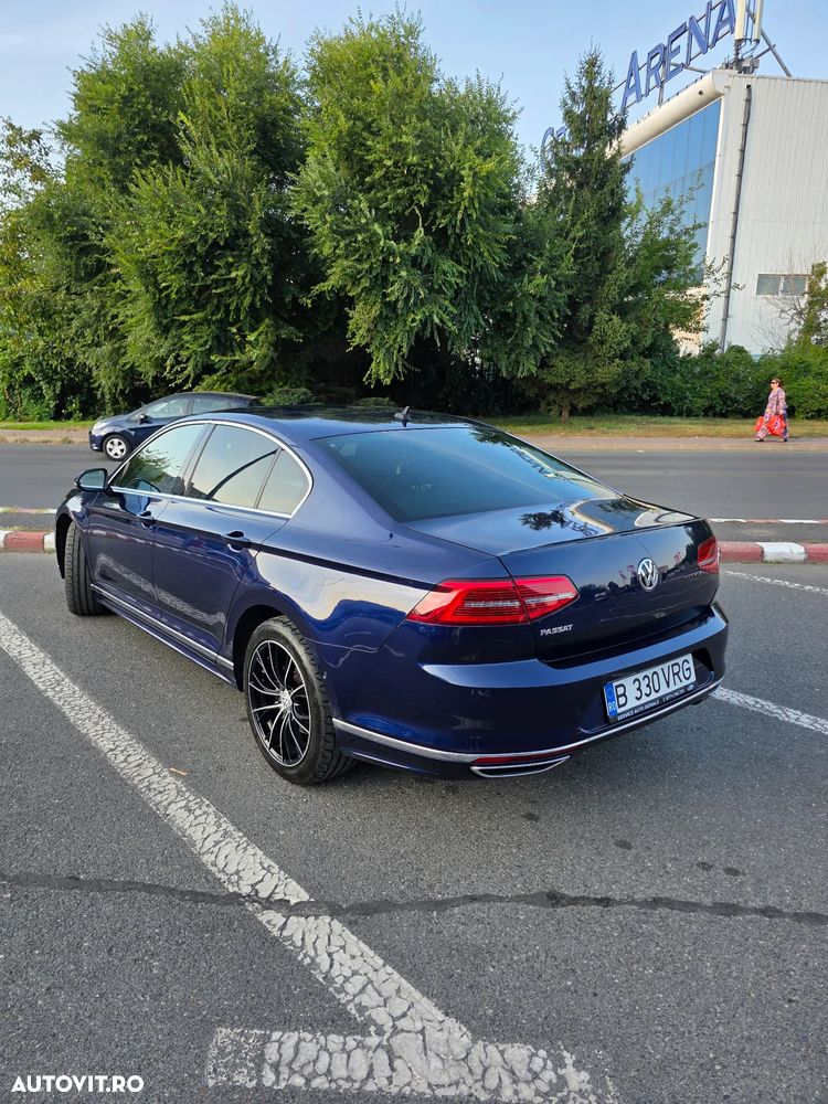 Volkswagen Passat 2.0 TDI DSG Highline - 4