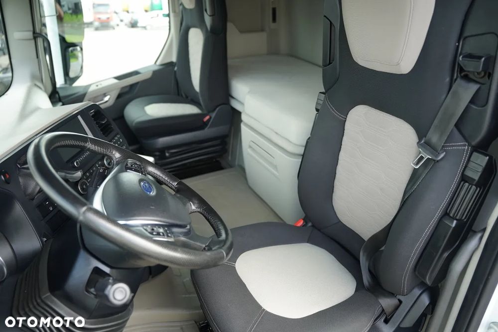 Ford F-MAX 500 / MEGA /  LOW DECK / KLIMATYZACJA POSTOJOWA / BOGATE WYPOSAŻENIE / EURO 6 - 24