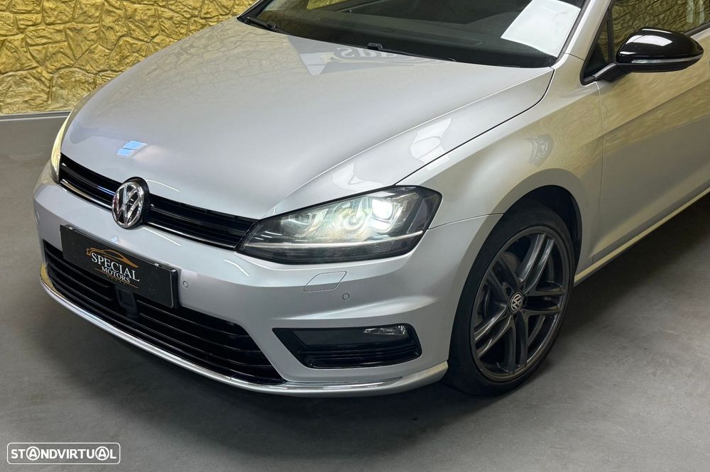 VW Golf Variant 1.6 TDi Highline DSG - 12