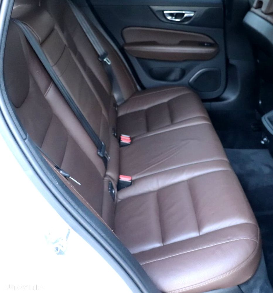 Volvo V60 - 18