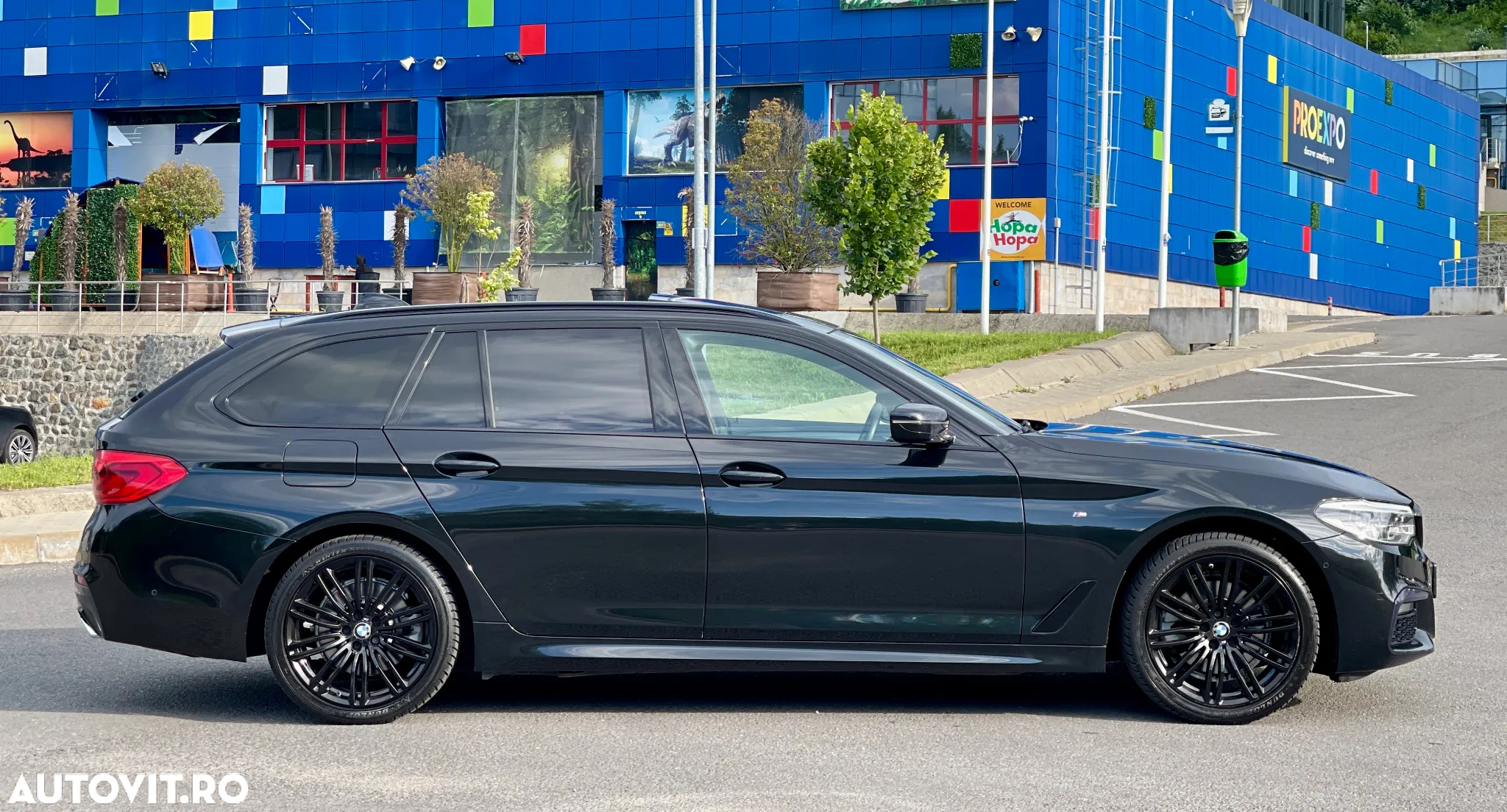 BMW Seria 5 520d Touring Aut. M Sport Edition - 34
