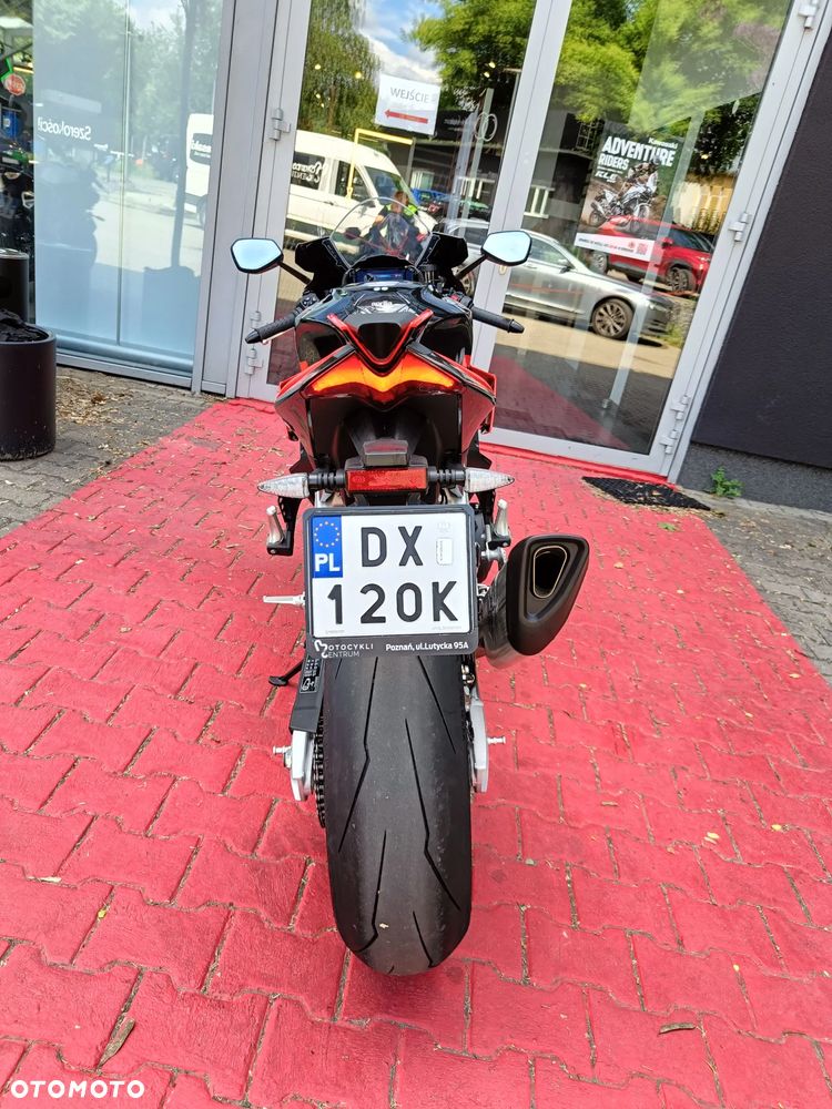 Aprilia RSV - 4