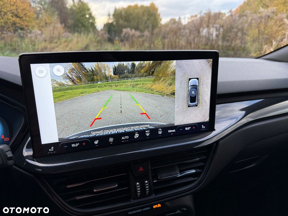 Ford Kuga 2.0 EcoBoost AWD ST-Line ASS - 28