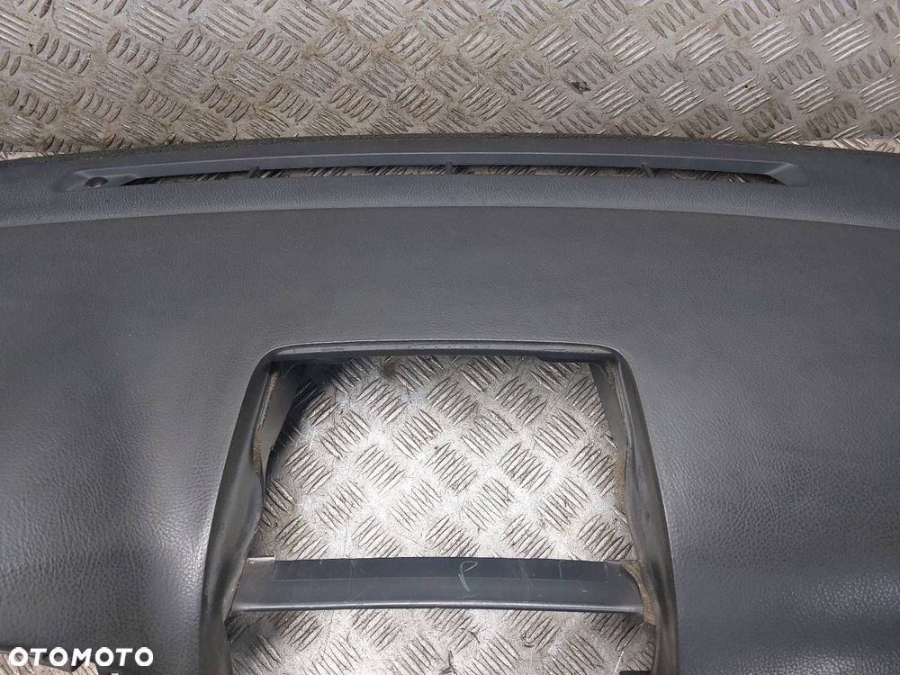ZESTAW POSTRZAŁOWY KOKPIT DESKA AIRBAG AVENSIS T25 - 13
