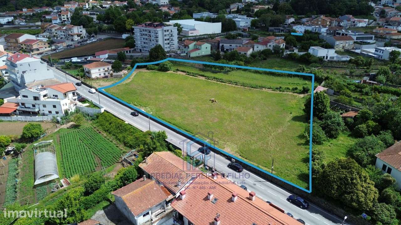 Terreno | Baguim do Monte (Rio Tinto) | Próx. Igreja - Grande imagem: 2/4