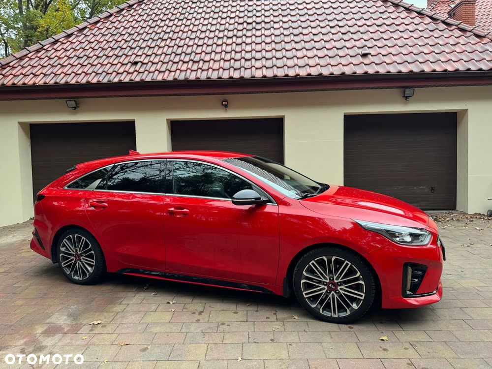 Kia ProCeed 1.6 T-GDI GT DCT - 2