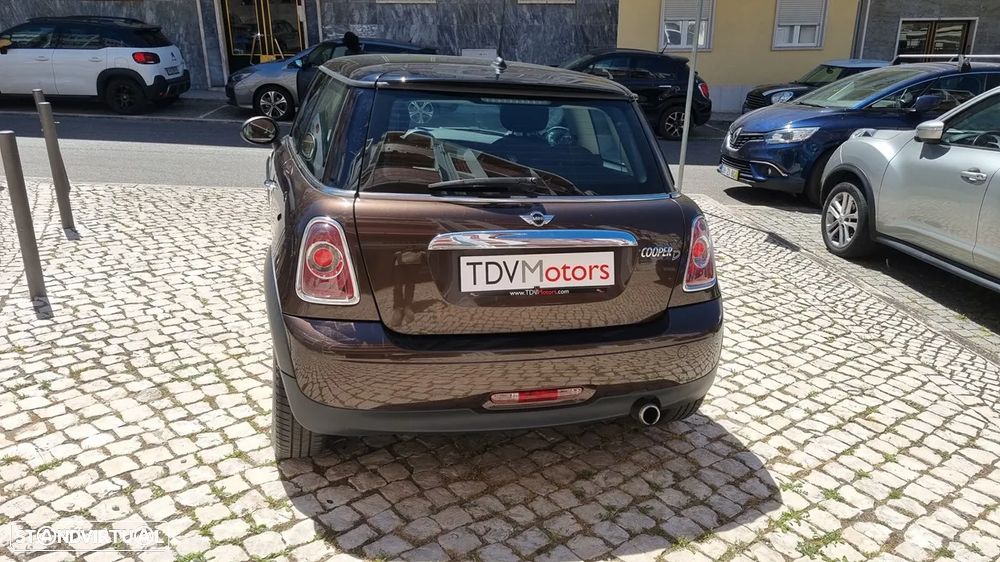 MINI 3 Portas Cooper D - 6