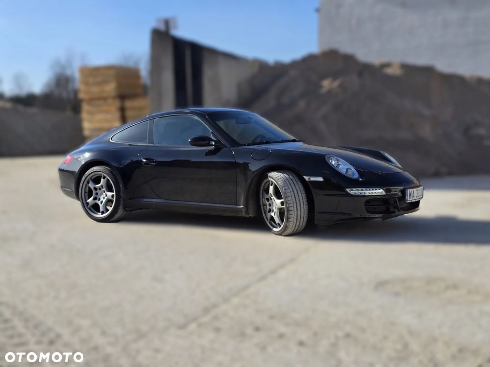 Porsche 911 Carrera - 8