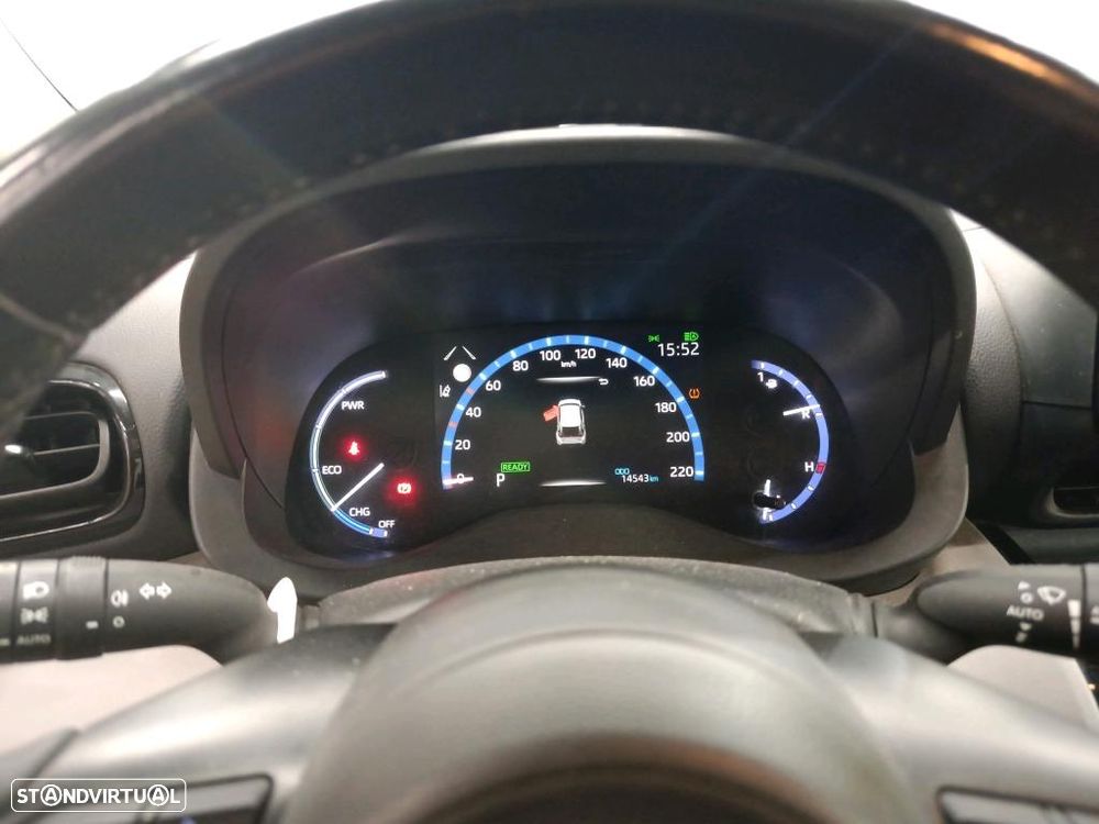 Toyota Yaris Cross 1.5 HDF Comfort Plus - 6