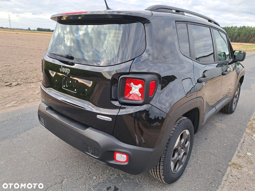 Jeep Renegade - 10