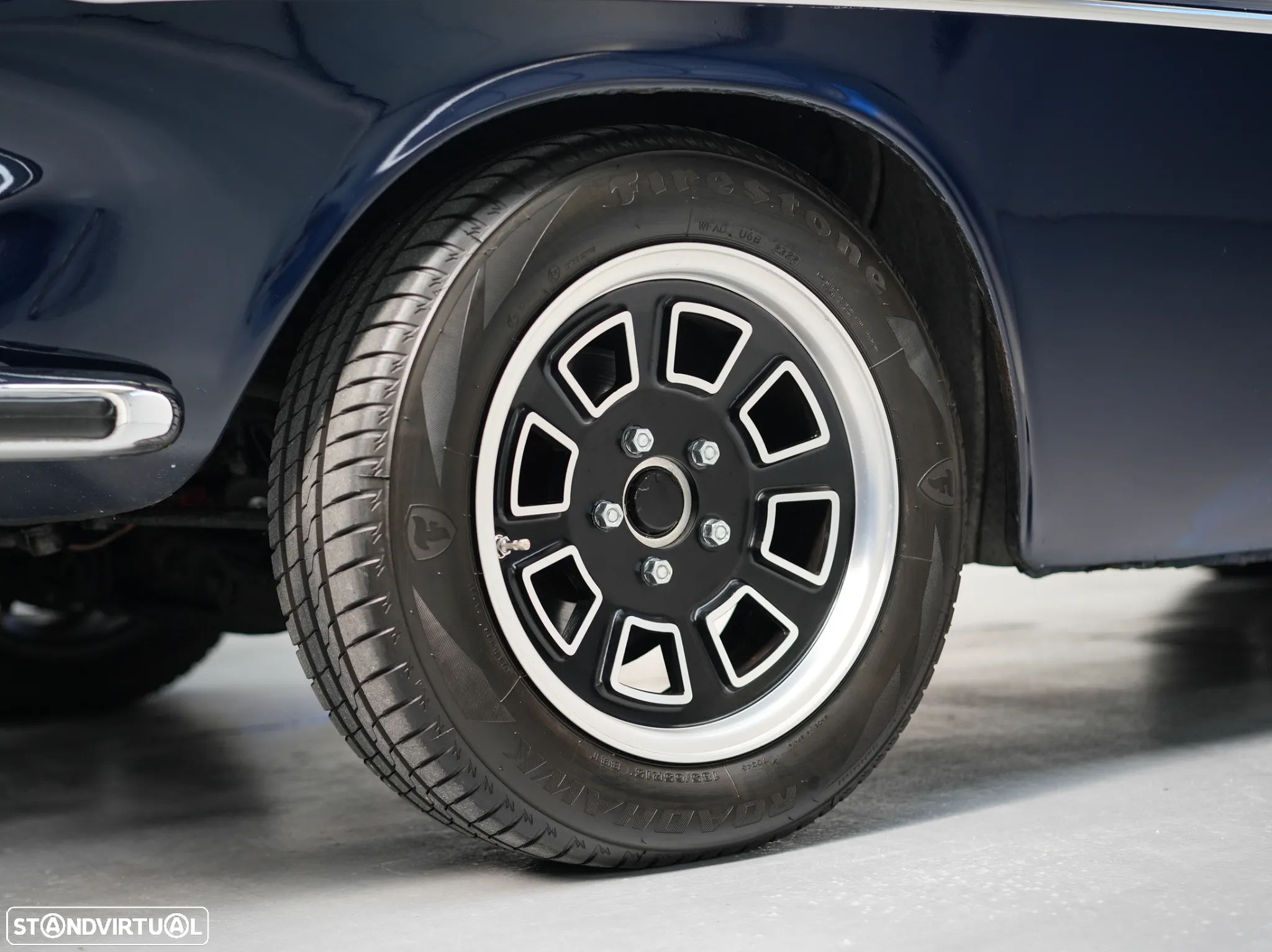 Volvo P1800 - 10