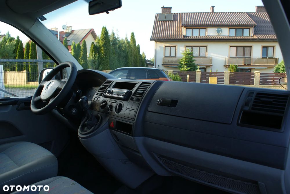 Volkswagen Transporter T5 - 8