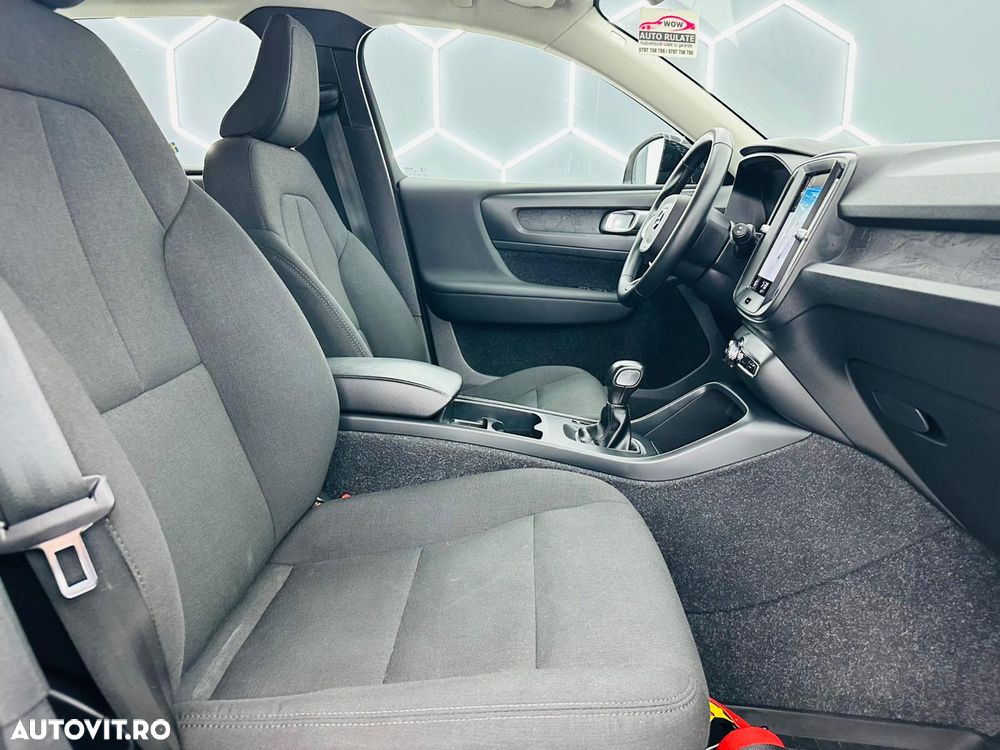 Volvo XC 40 T2 Momentum Core - 17
