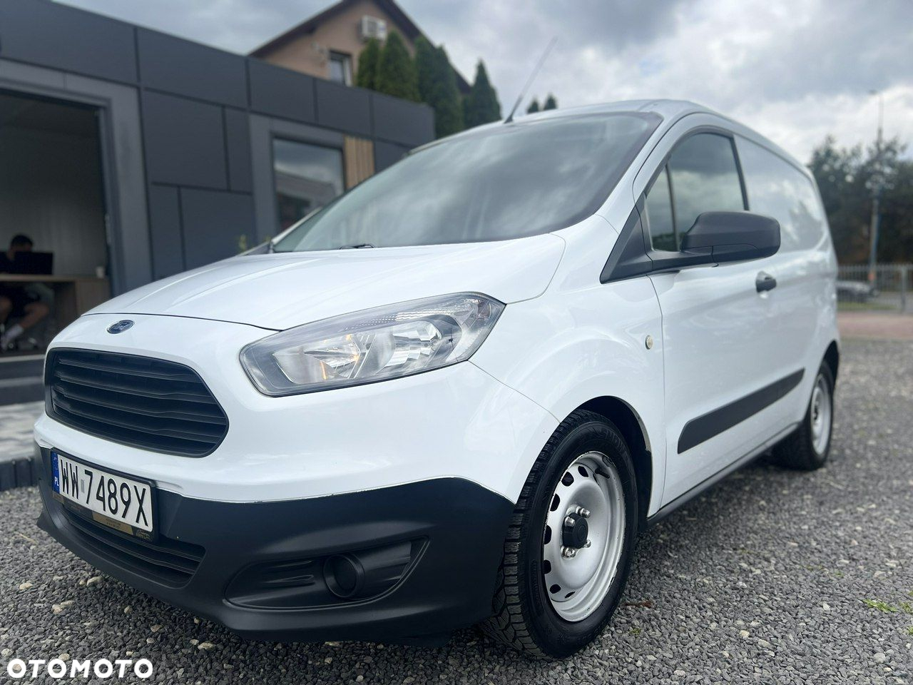 Ford Transit Courier 1.5 TDCi Ambiente - 3