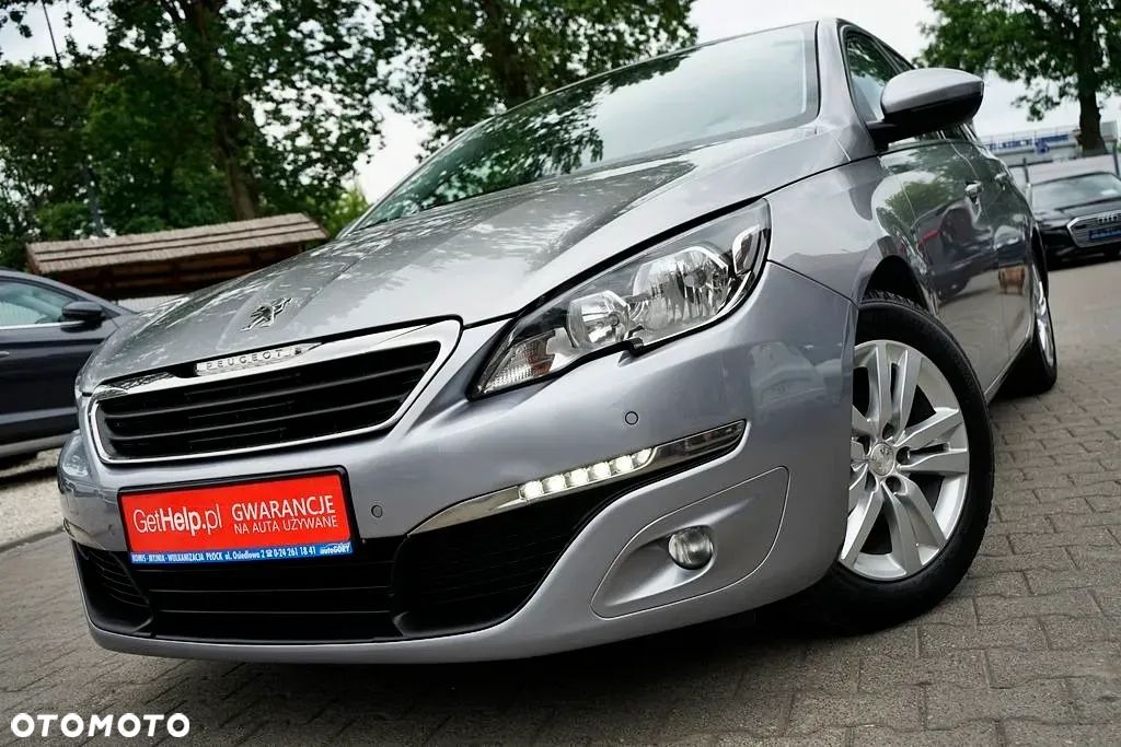 Peugeot 308 - 1