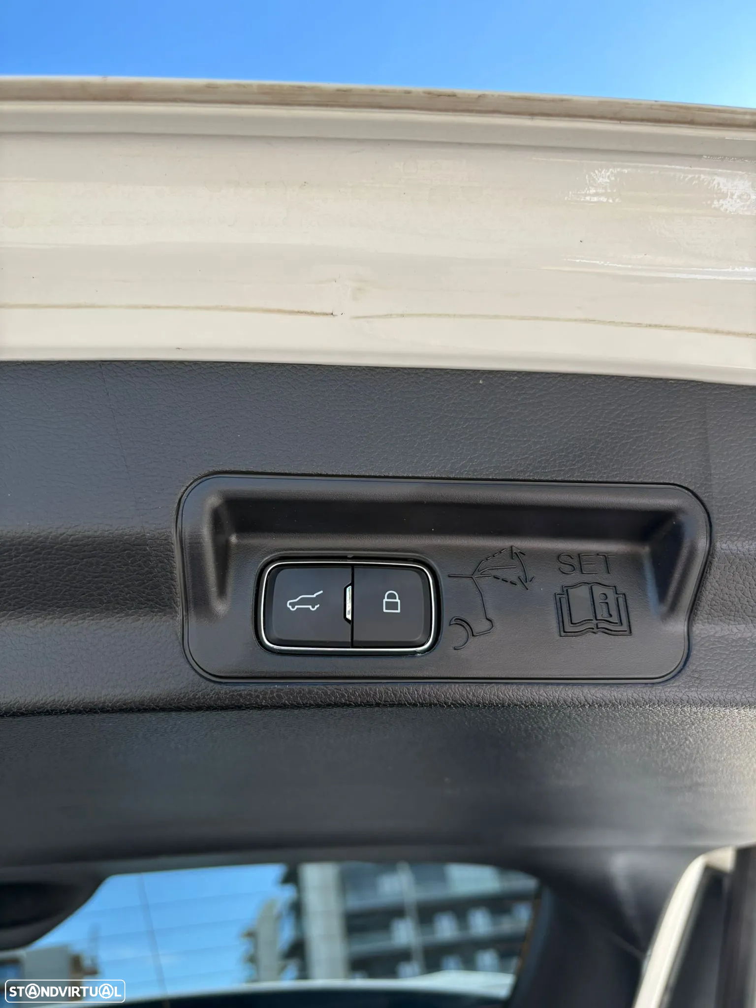 Ford Explorer 3.0 EcoBoost PHEV ST-Line - 14