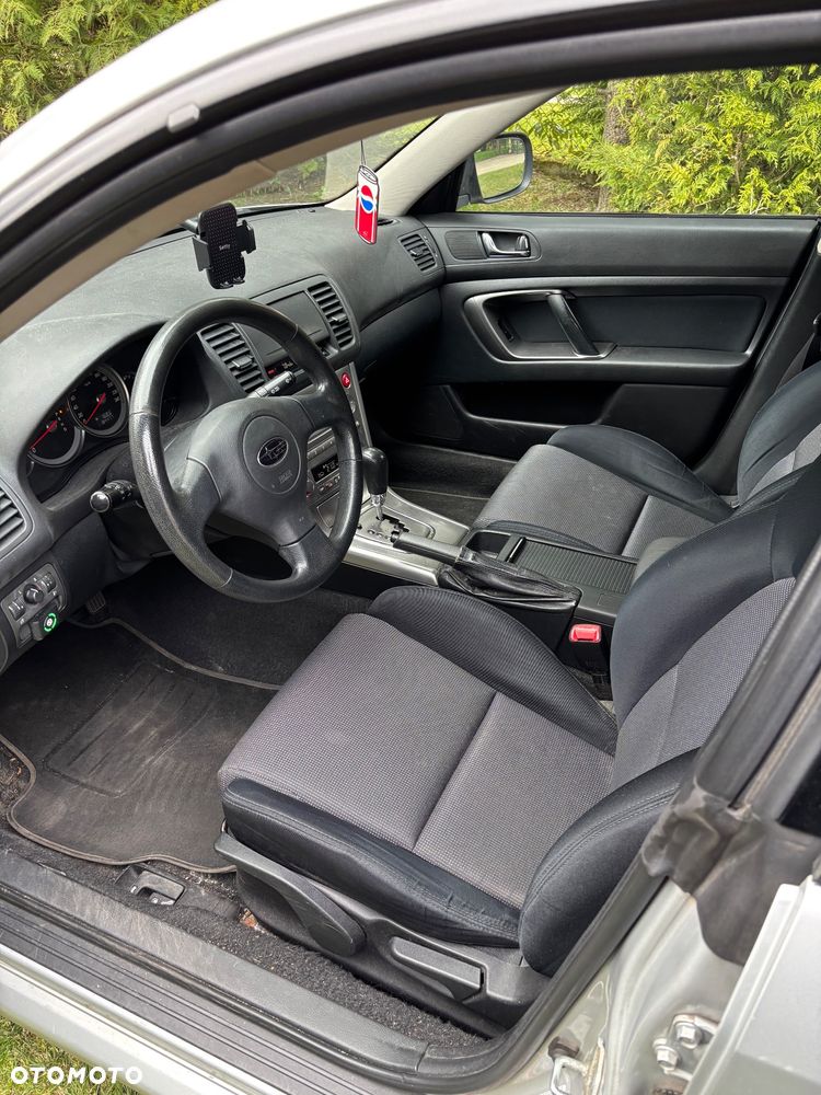 Subaru Legacy 2.0i AT - 14