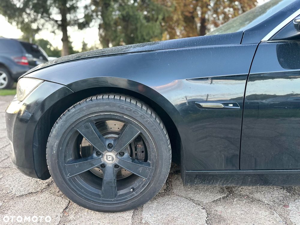 BMW Seria 3 335d Edition Exclusive - 16