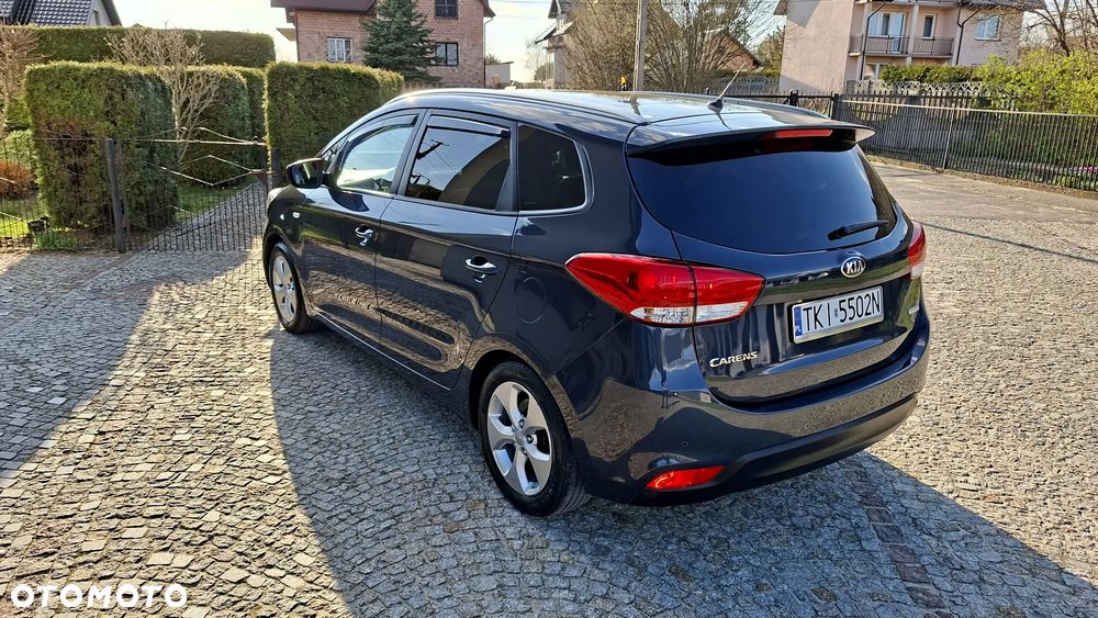 Kia Carens 1.7 CRDi Spirit - 13