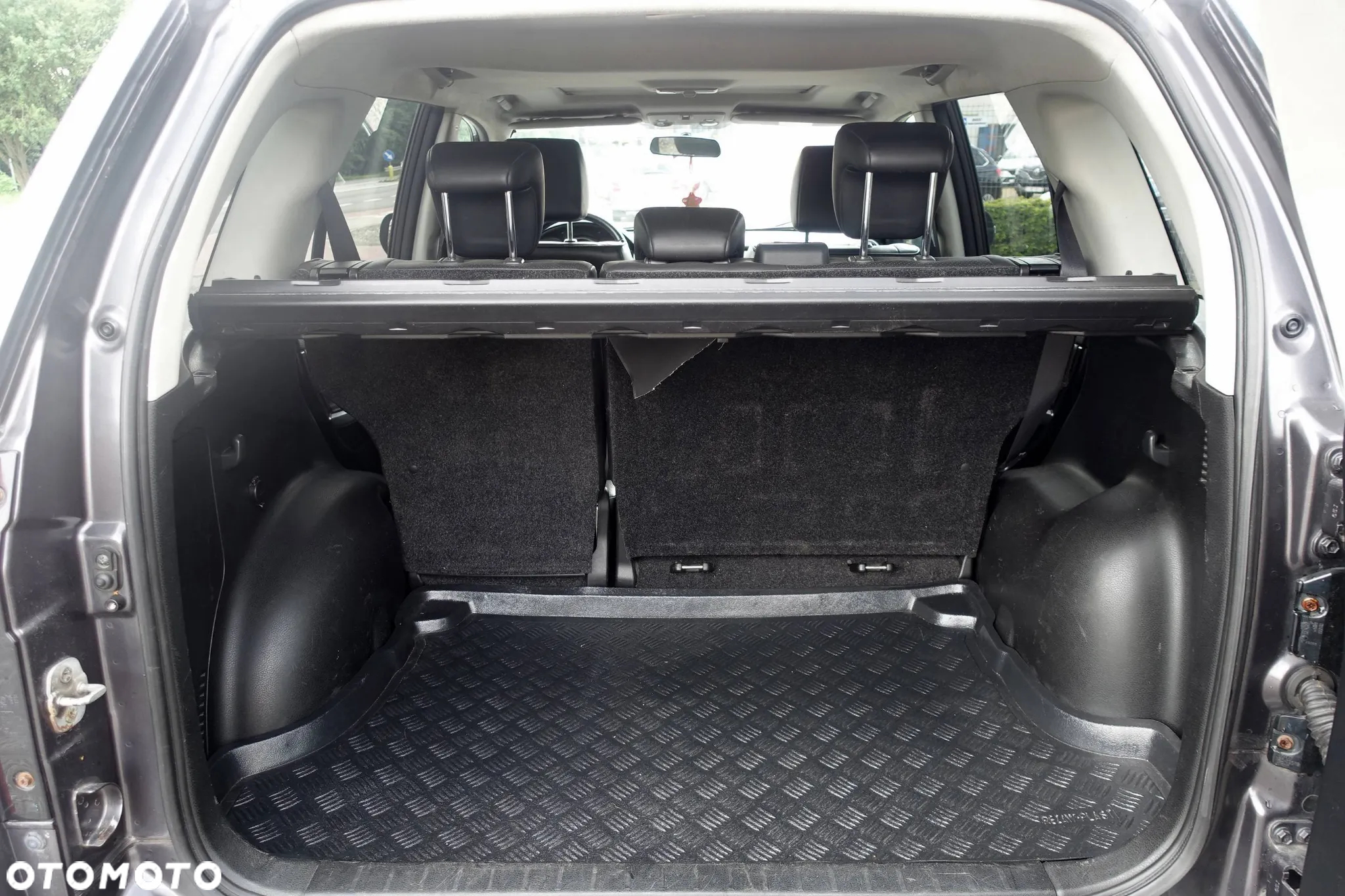 Suzuki Grand Vitara 1.9 DDiS De Luxe - 24