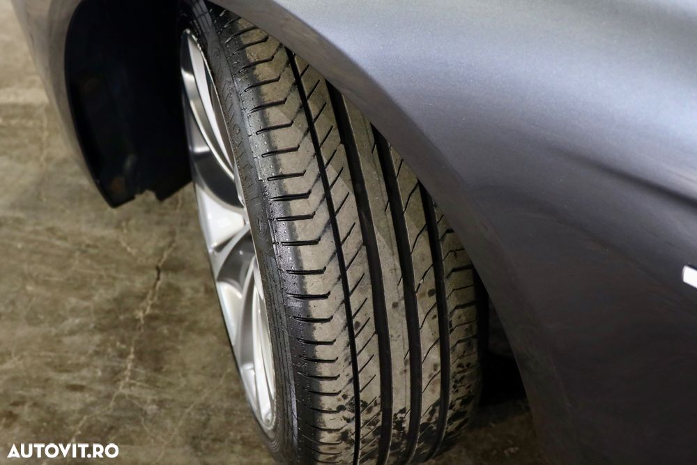 BMW Seria 3 320i Aut. Modern Line - 35