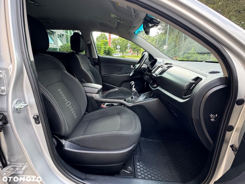 Kia Sportage 2.0 CRDI 4WD Vision - 24