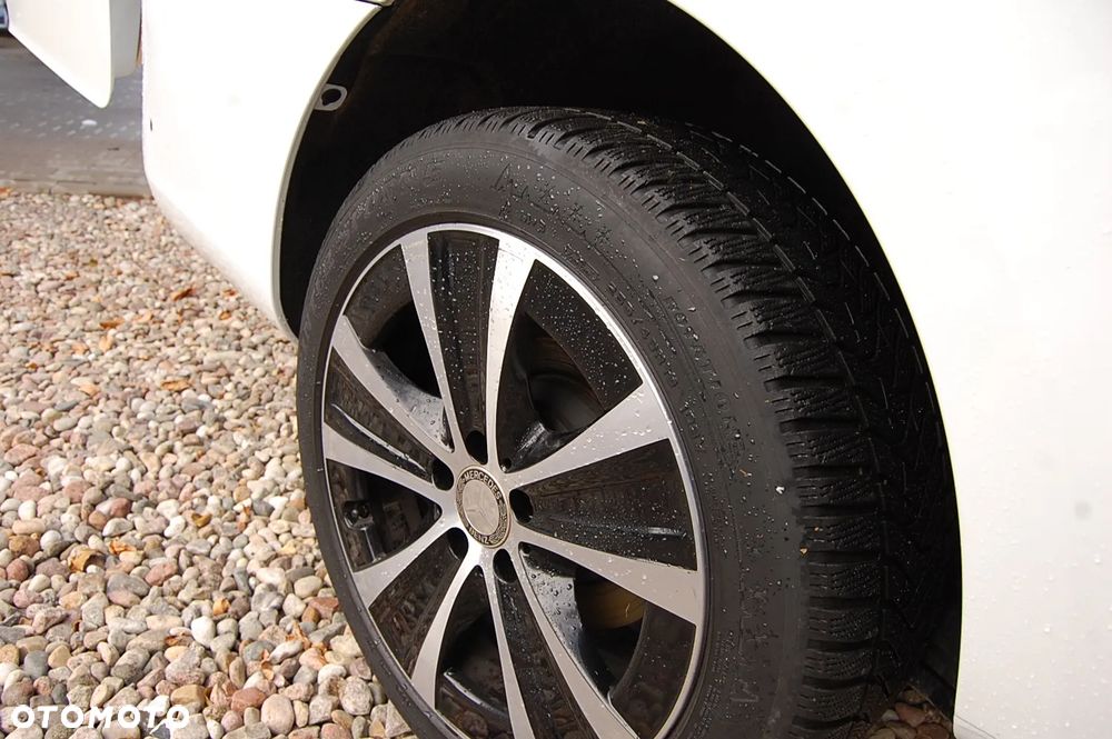 Mercedes-Benz Vito - 16