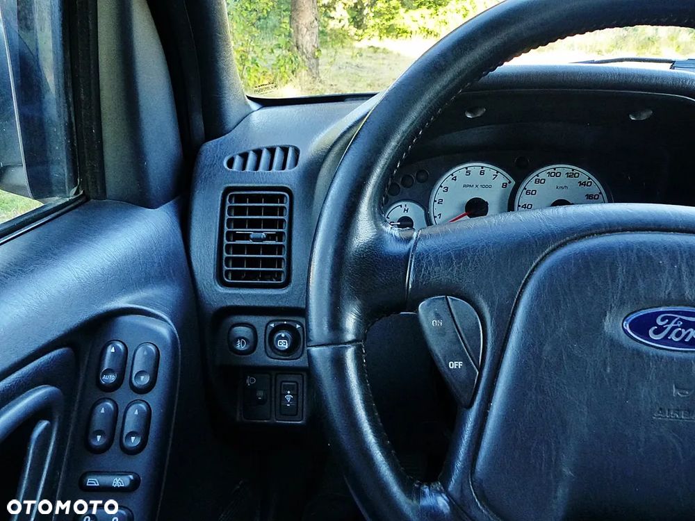 Ford Maverick 2.0 - 30