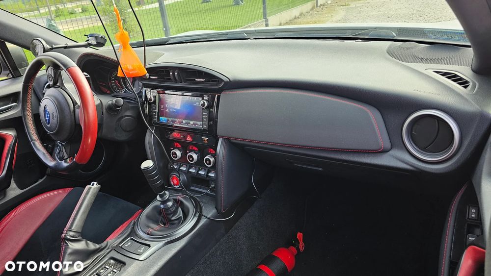 Subaru BRZ 2.0i TSE - 12