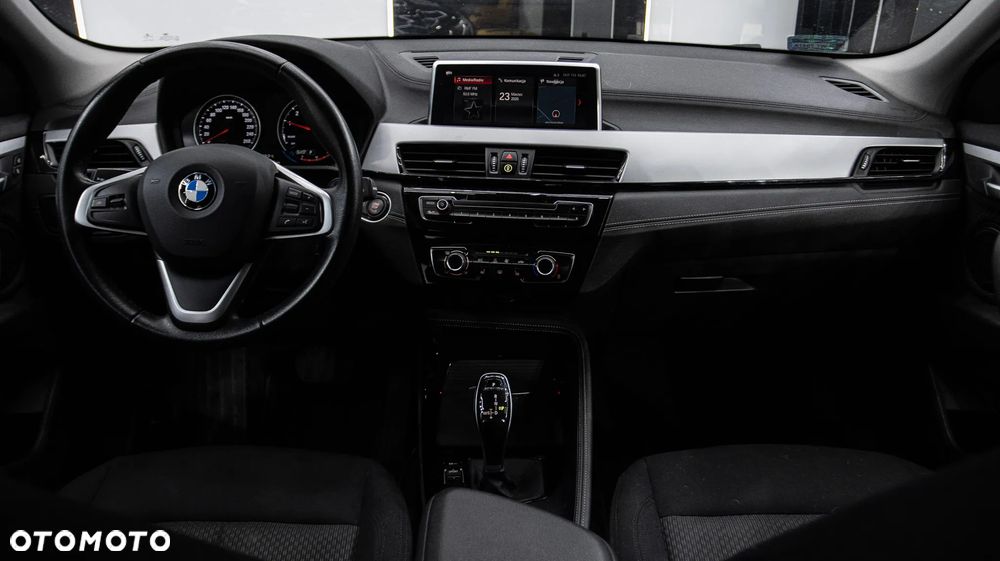 BMW X2 sDrive18i GPF Advantage - 11