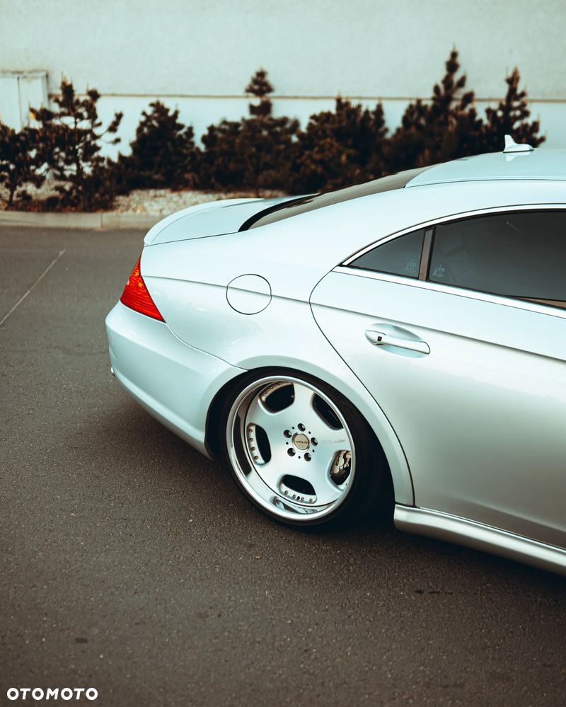 Mercedes-Benz CLS 63 AMG 7G-TRONIC - 4