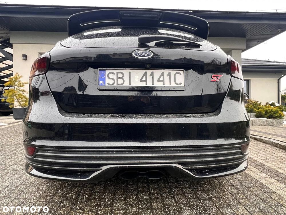 Ford Focus 2.0 EcoBoost ST-2 - 17