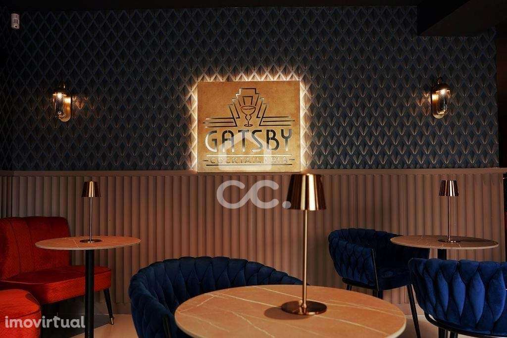 Espaço Comercial de Luxo e Negócio "Chave na Mão" – Baixa de Setúbal - Grande imagem: 4/14