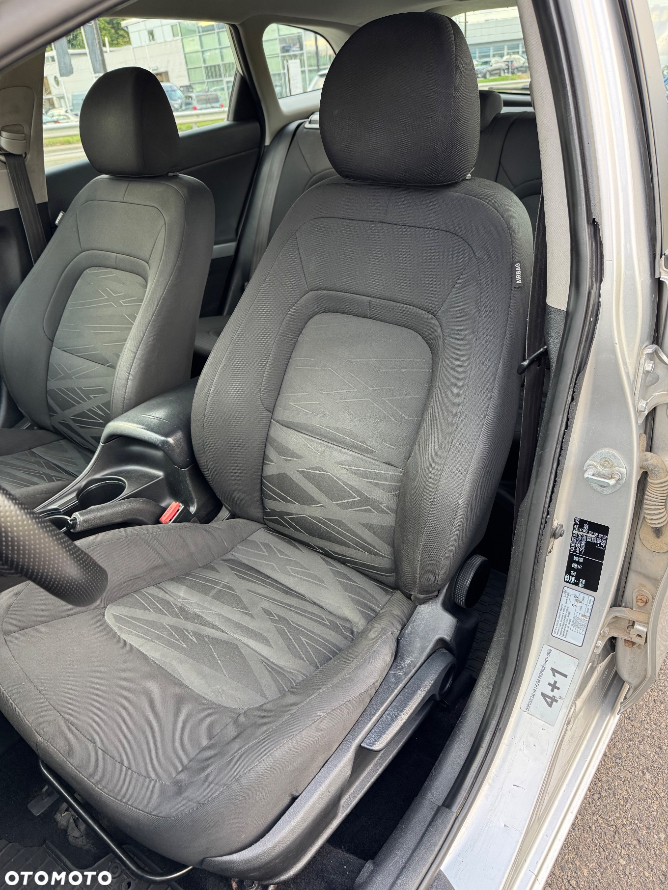 Kia Ceed Cee'd 1.6 GDI L - 17
