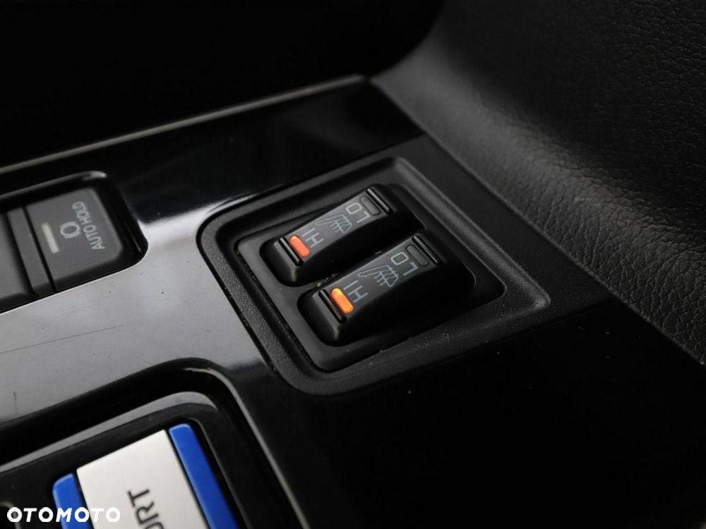 Mitsubishi Outlander 2.4 4WD - 29