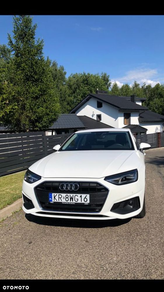 Audi A4 Limousine - 3