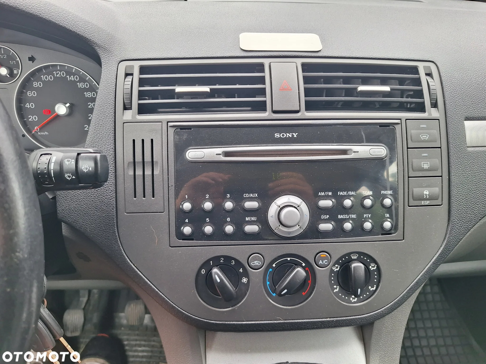 Ford C-MAX - 13