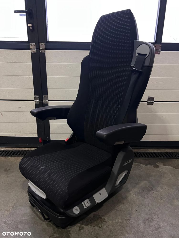 Regeneracja Fotel Pneumatyczny Man/Mercedes - 5