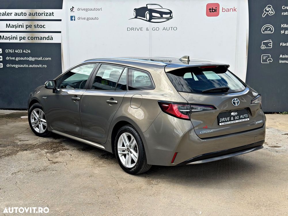 Toyota Corolla 1.8 HSD Business - 7