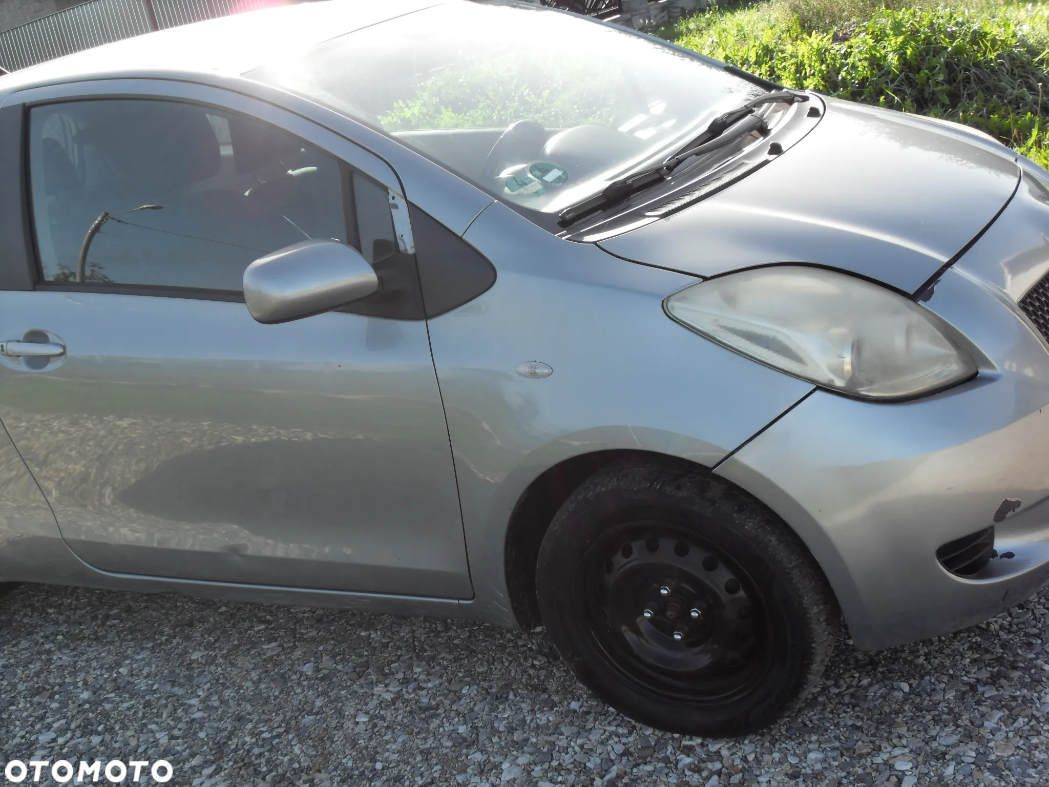 Toyota Yaris 1.3 Sol - 5